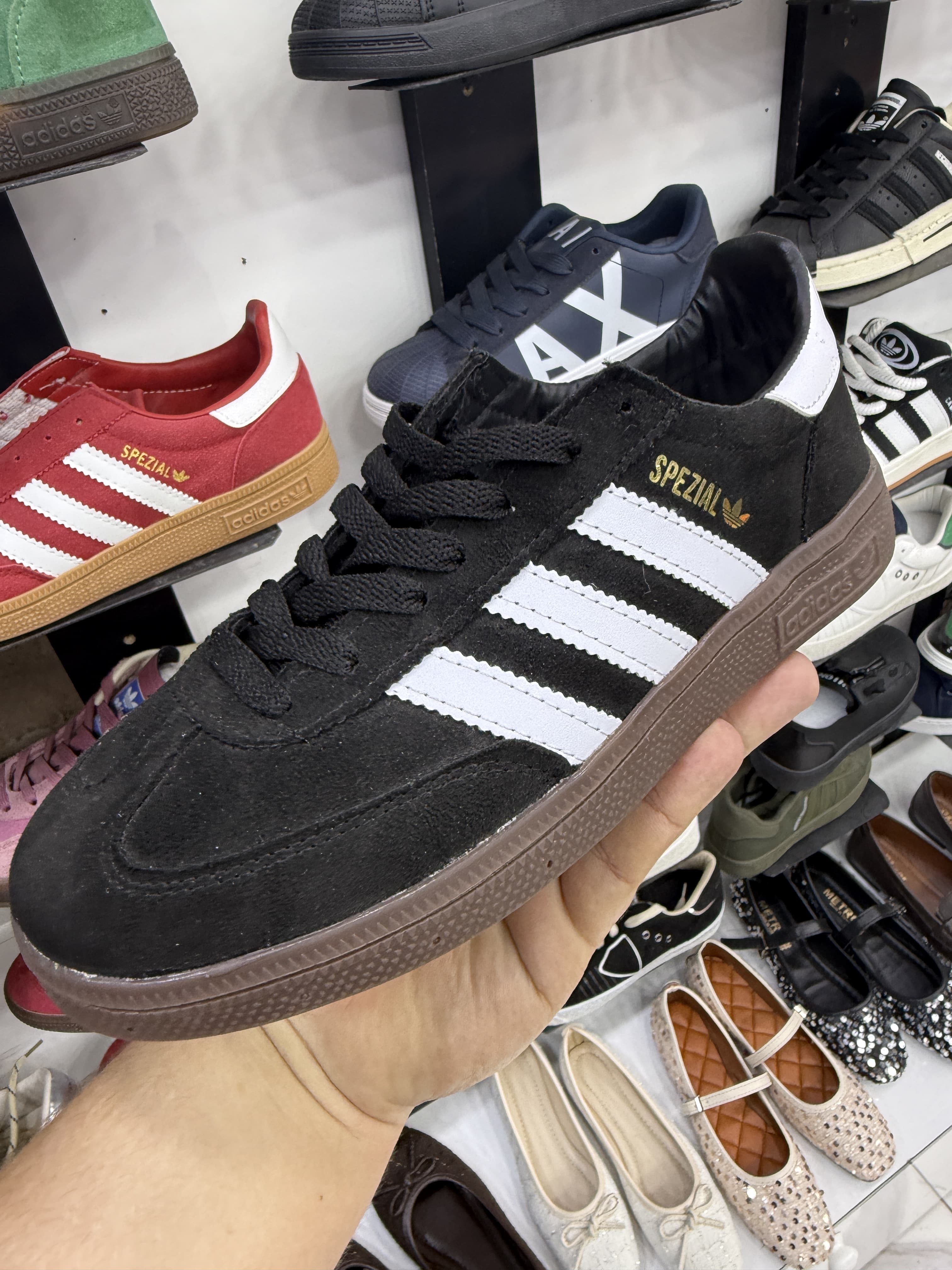 Adidas spezial
